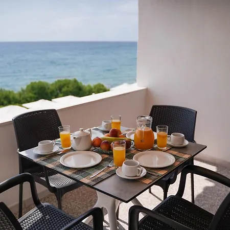 Kostas * Agios Gordios (Corfu)