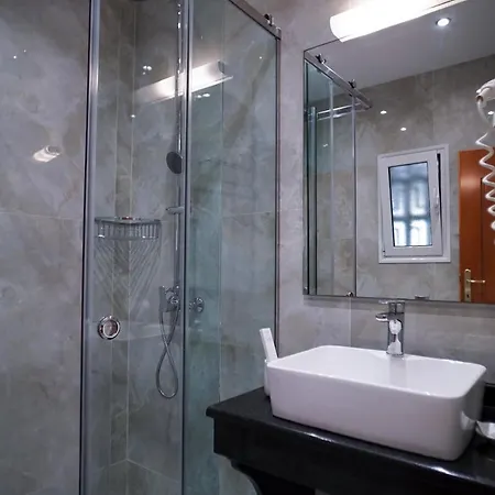 Апартаменты Kostas *